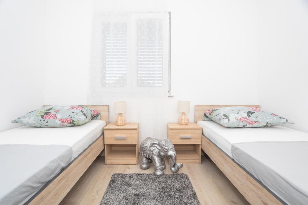 Apartments Franchese Šibenik Dış mekan fotoğraf